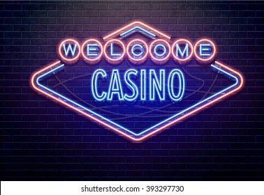tik999 Esports Myanmar gamer မိုဘိုင်းဖုန်းမှ live match betting ပြုလုပ်နေသောမြင်ကွင်း